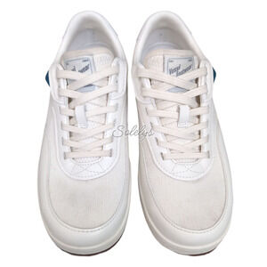 Vessi Courtside Classic Mens 8 Womens 9 Off White Vegan Waterproof Sneaker